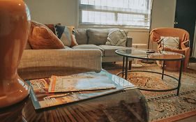 Casa Charleston-3Br-2Bath-Hot Tub-Pet Friendly-No Pet Fees!